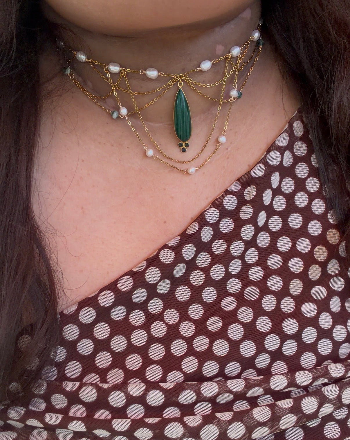 Collier Alicent, perle d'eau douce A et AA, agate mousse, pendentif goutte en malachite