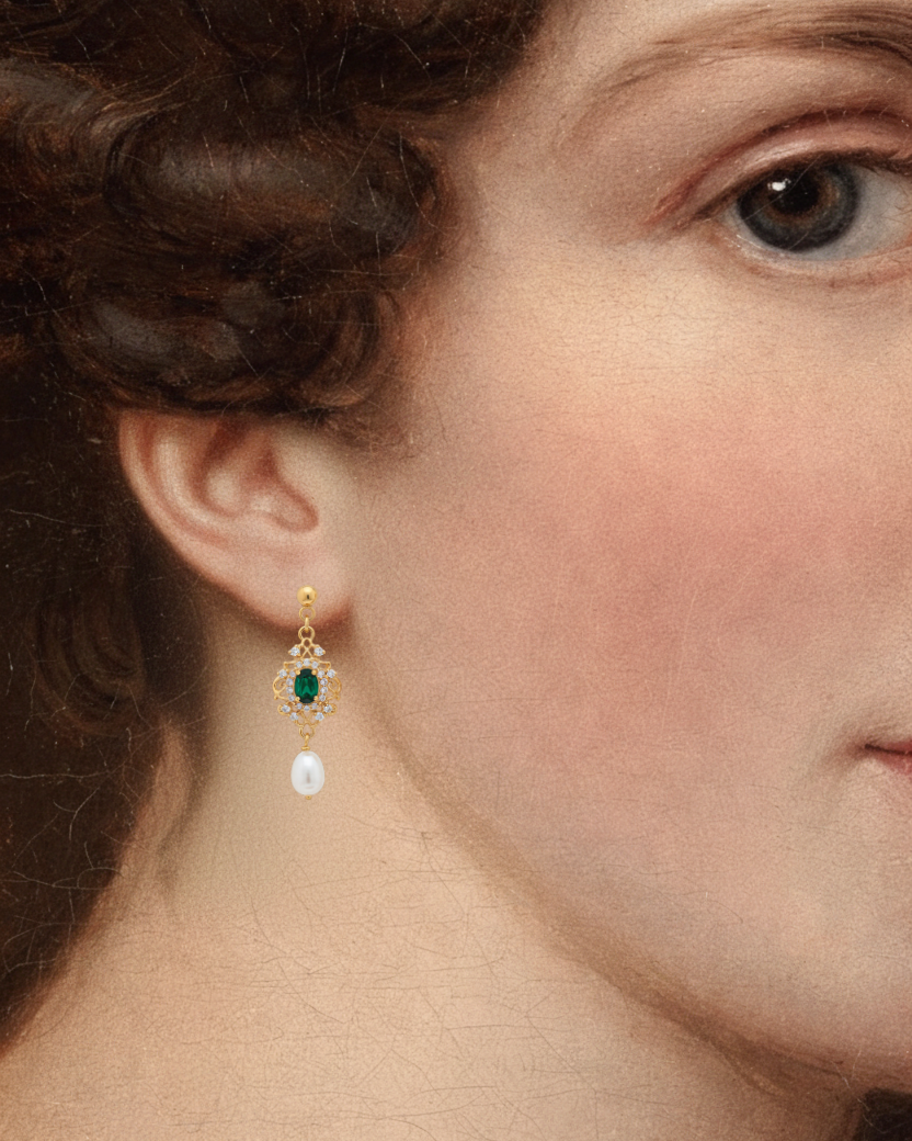 Boucles d’oreilles Lady Sharma verre de cristal, perles d’eau douce et laiton doré 18K