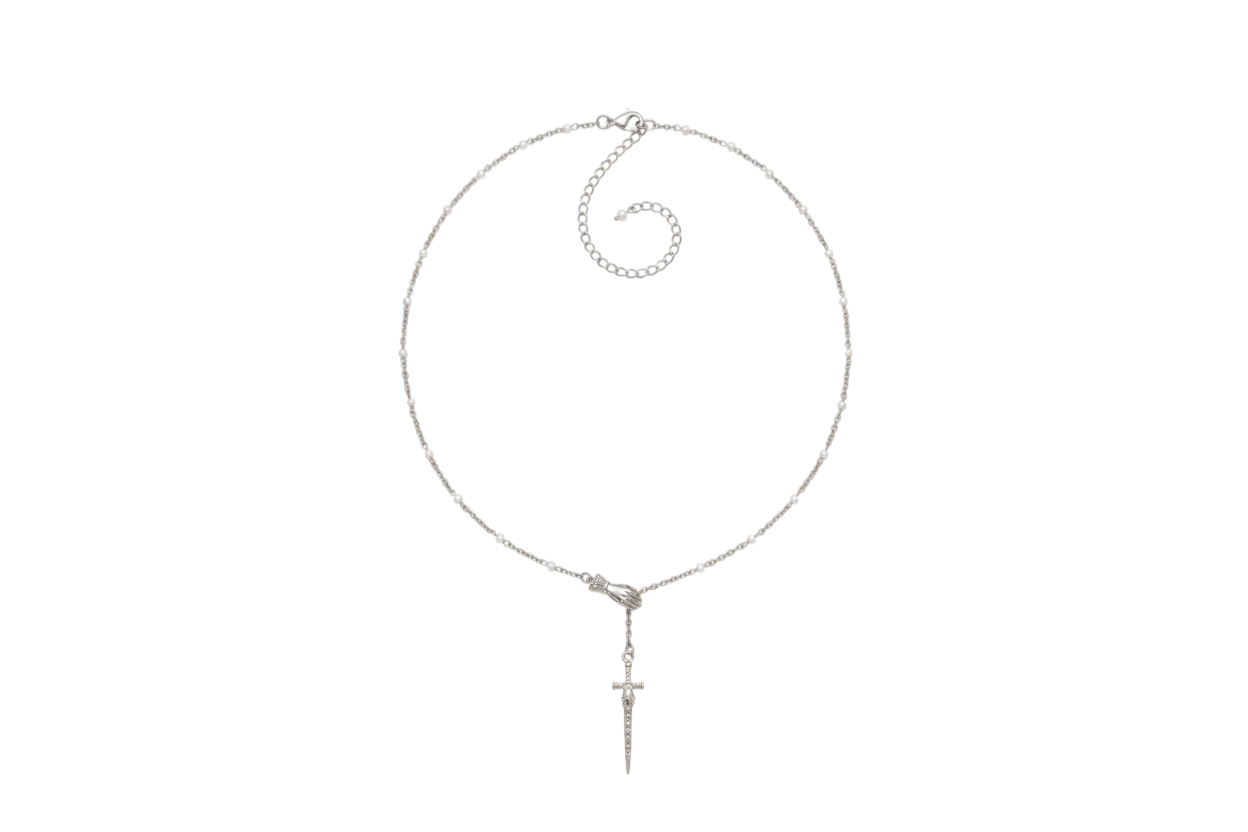Collier Jaime version argenté, perle de lune AA, pendentif main et épée