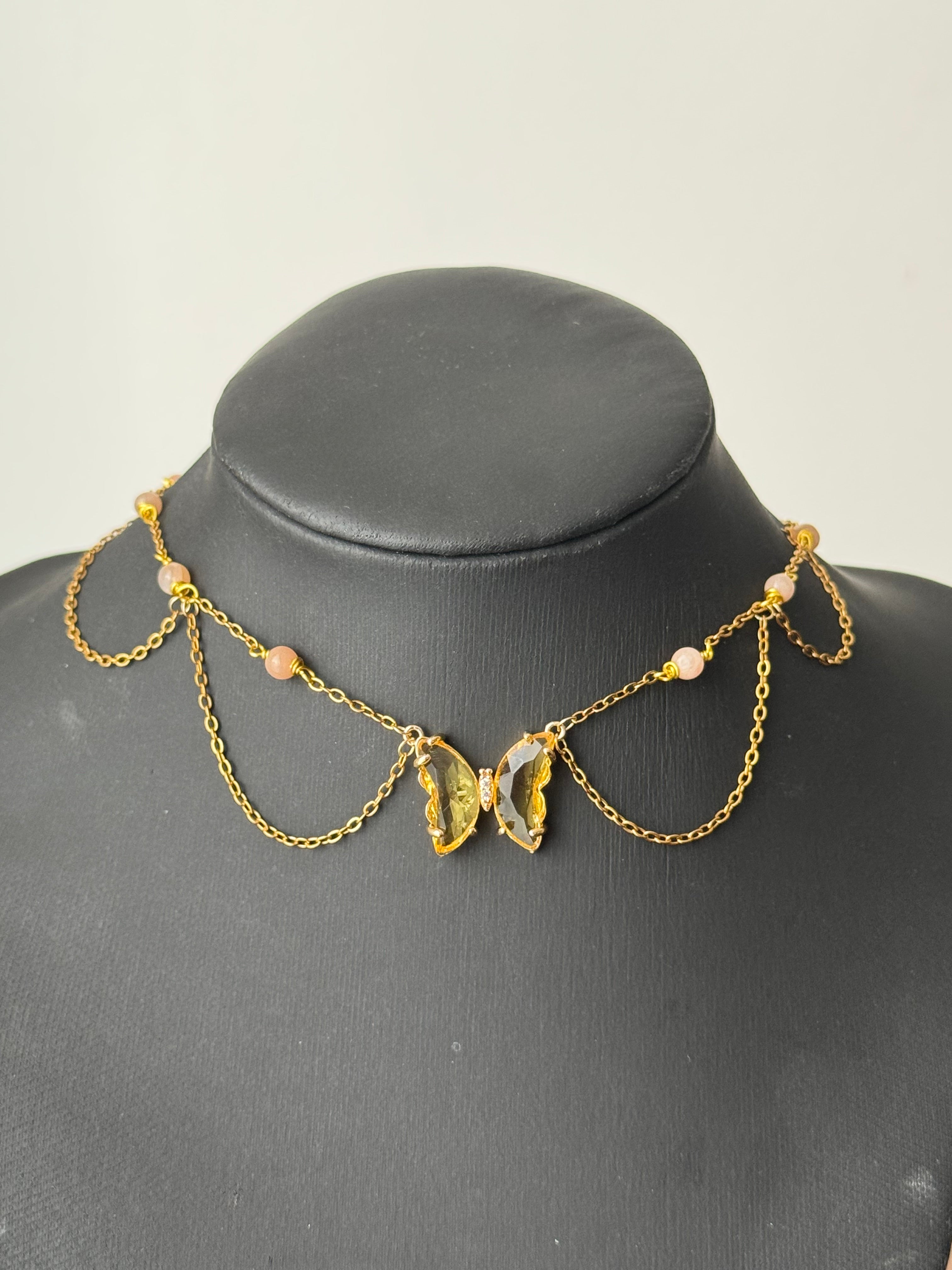 Collier Enchantix Stella, pierre de lune orange 3A, doré